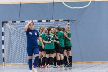 Bild 707 - C-Juniorinnen 2 Loewinnen Cup